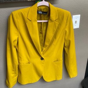 Zara Women’s Mustard Yellow Blazer